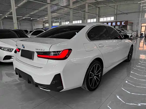 BMW 3 Series 2024