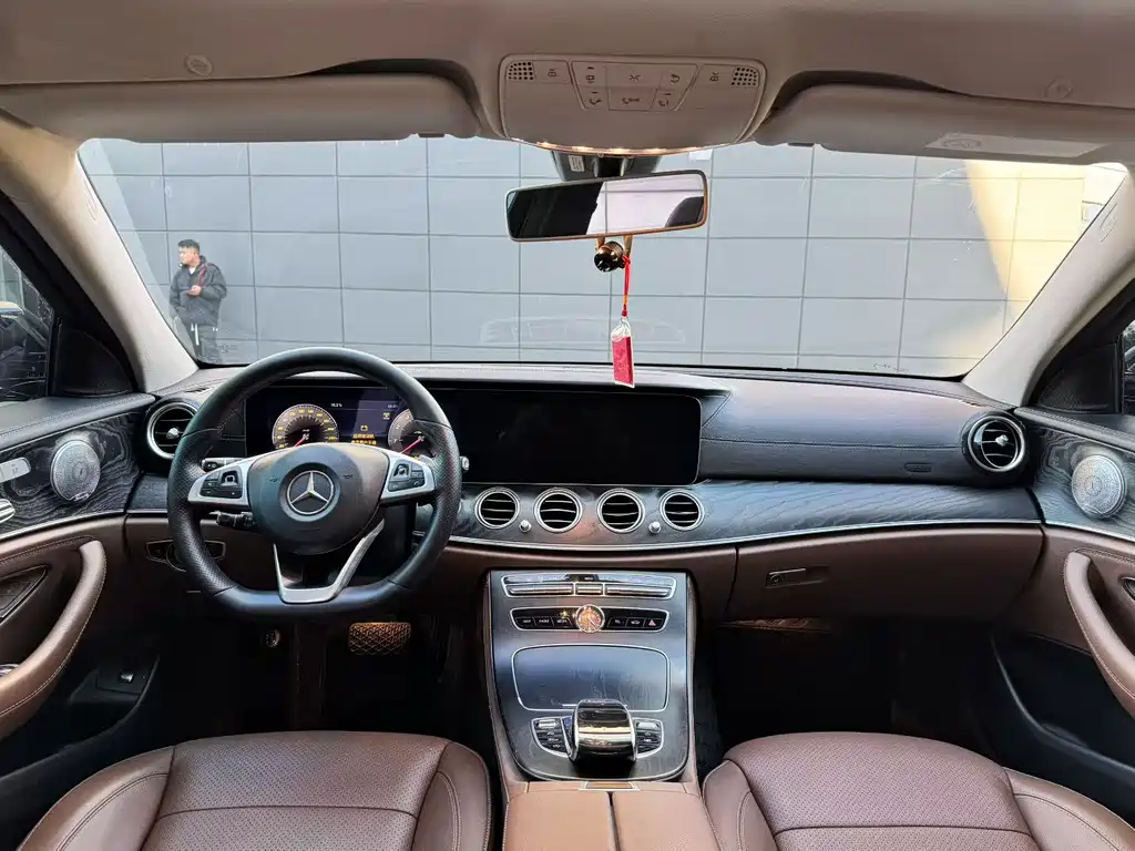 Mercedes-Benz E-Class 2018
