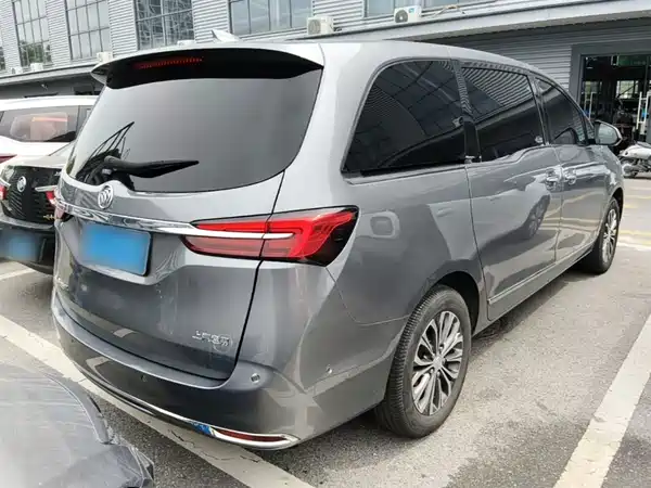 Buick GL8 2020