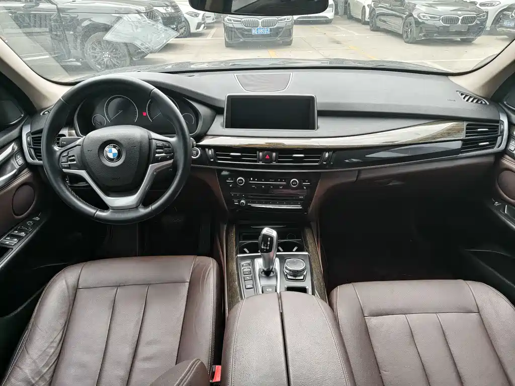 BMW X5 2015 — фото 14