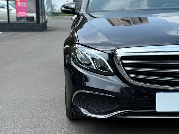 Mercedes-Benz E-Class 2019