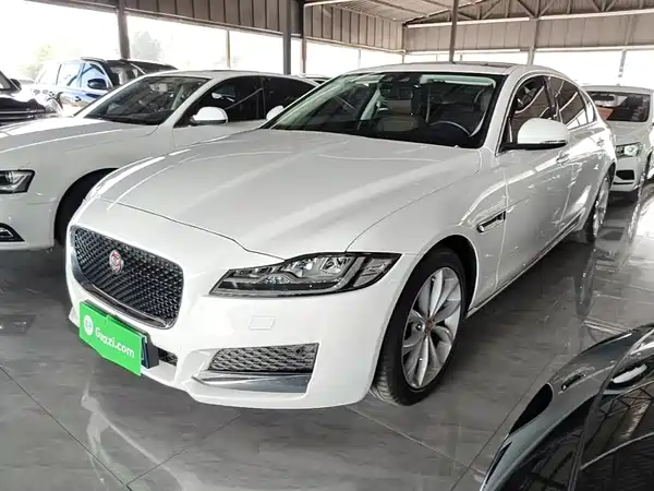 Jaguar XFL 2021