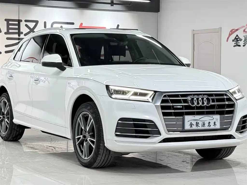 Audi Q5L 2019 — фото 3