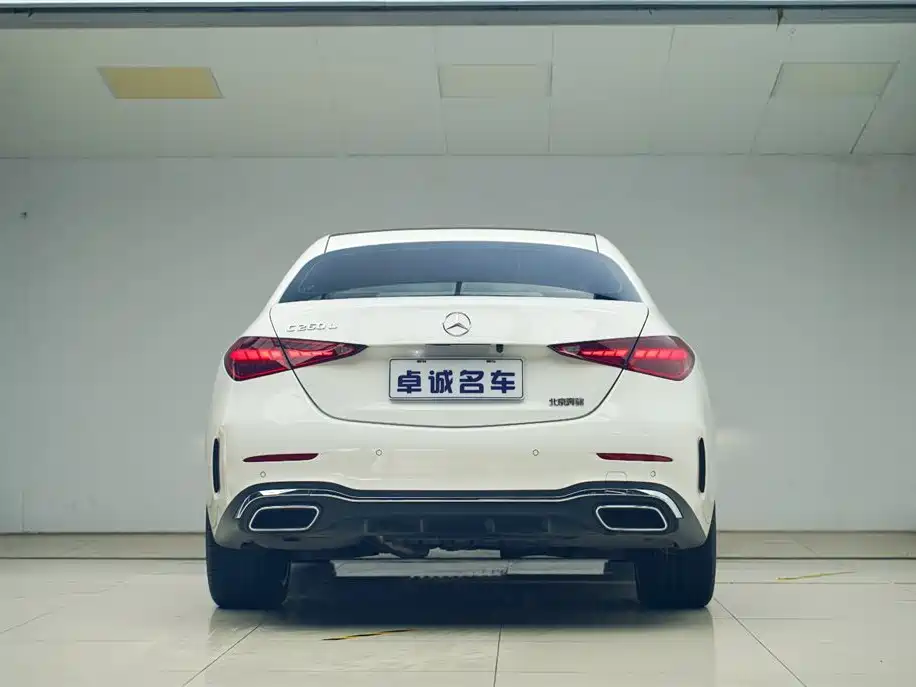Mercedes-Benz C-Class 2023 — фото 16