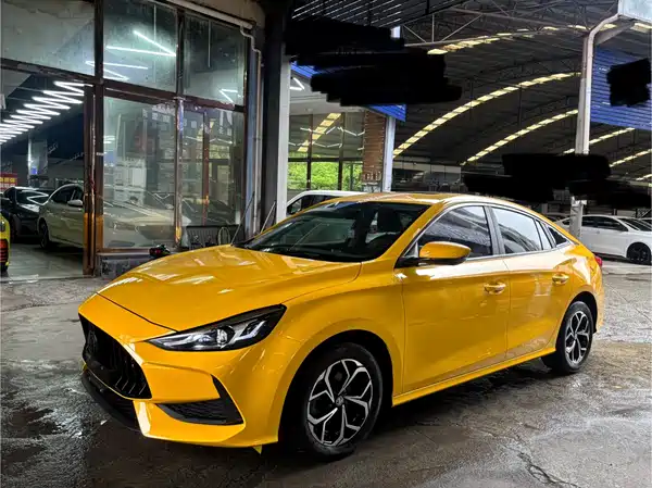 MG MG5 2021