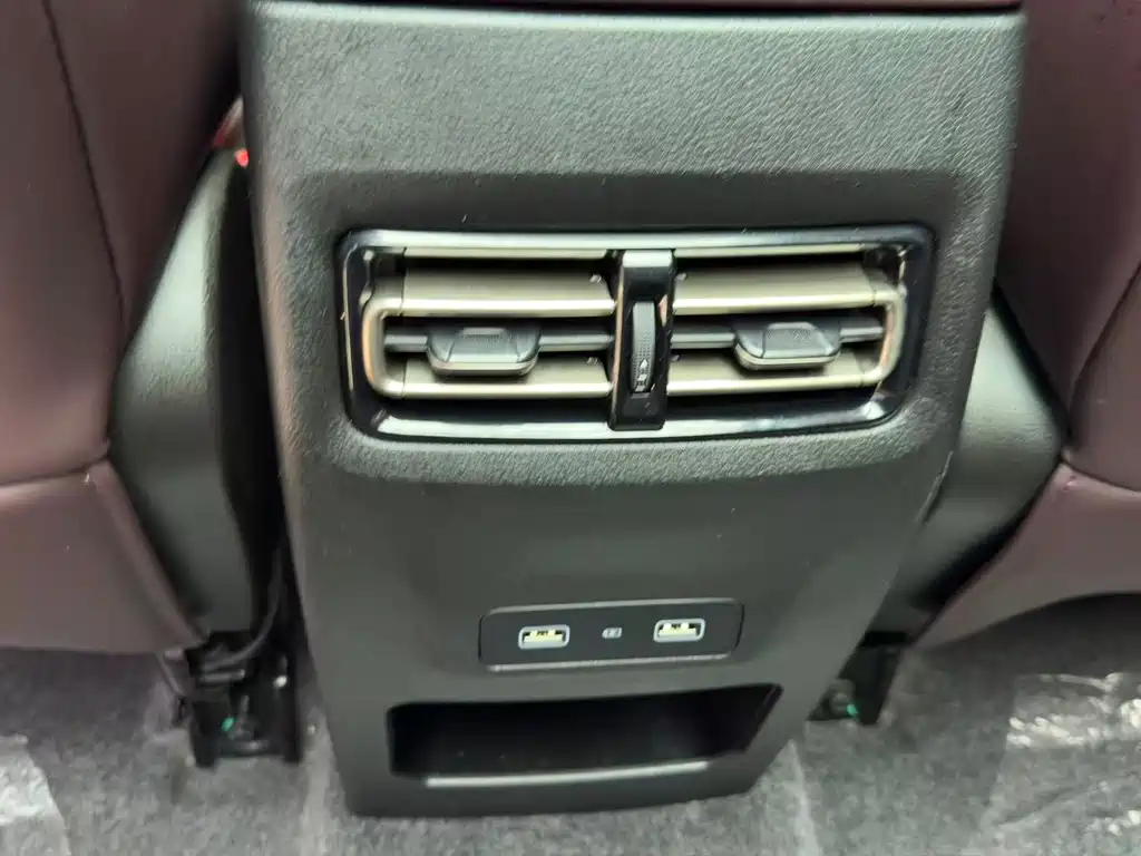 Jetour X90 PLUS 2024