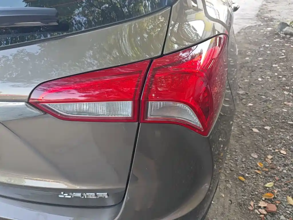 Buick Envision Plus 2019 — фото 8