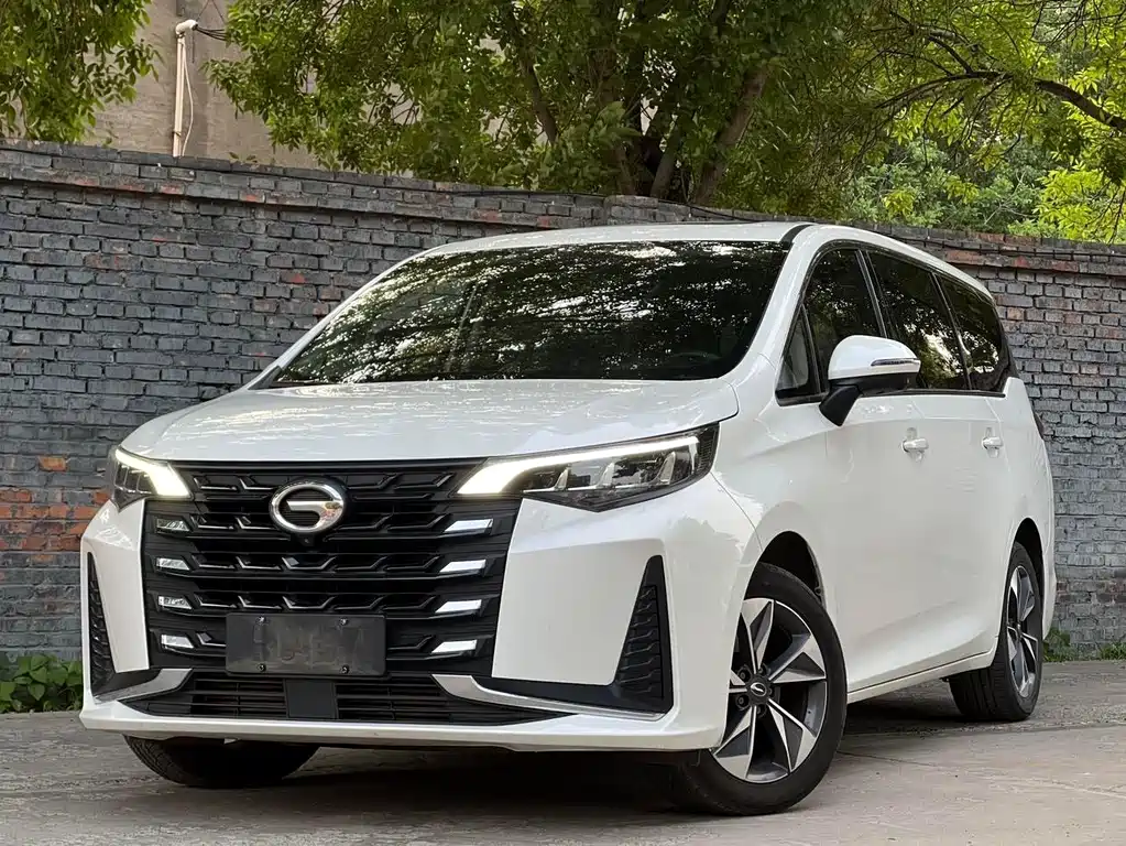 GAC Motor Trumpchi M6 2021 — фото 1
