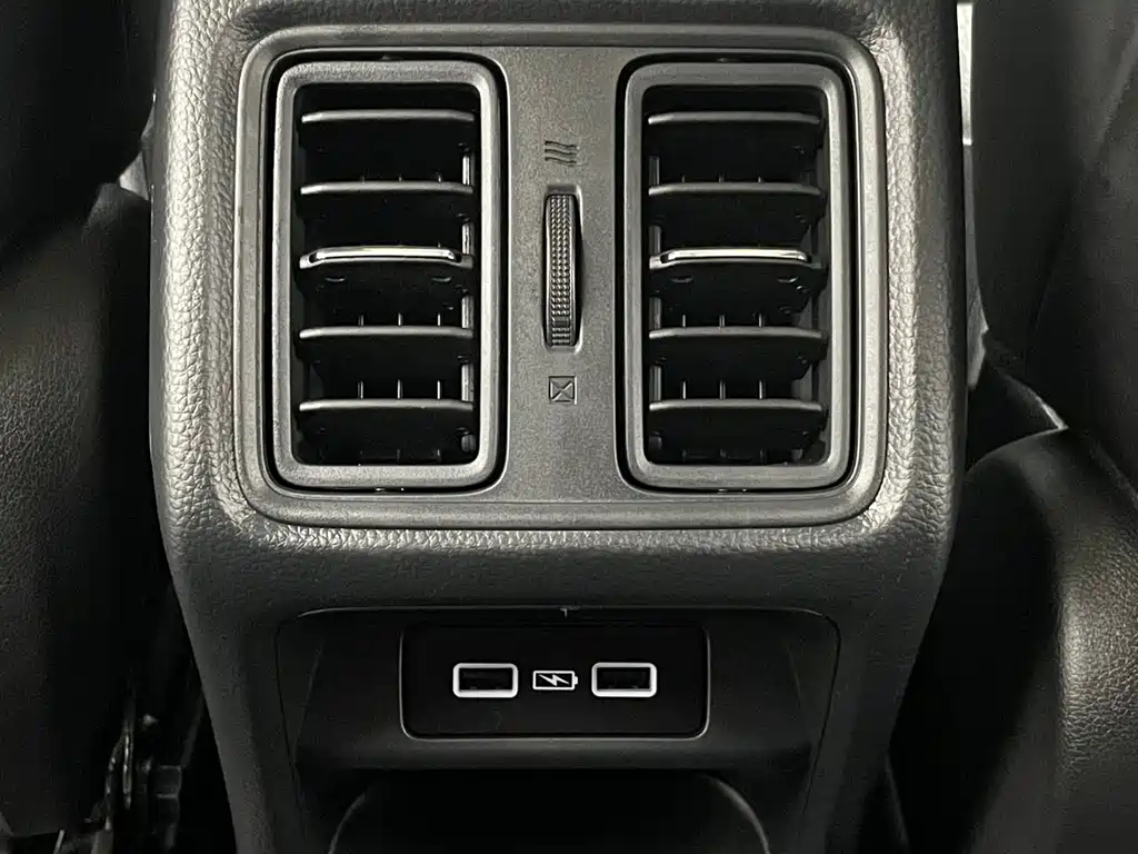 Honda Vezel 2023 — фото 11