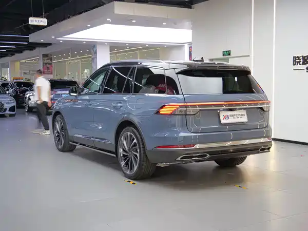 Lincoln Aviator 2024