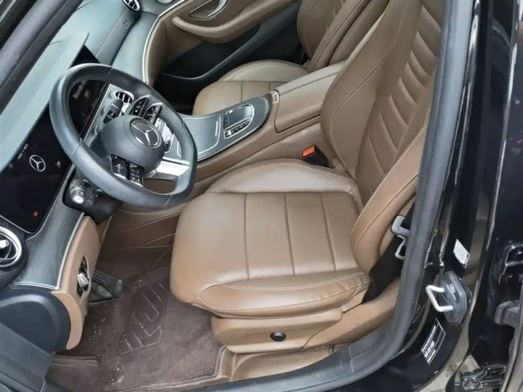 Mercedes-Benz E-Class 2021 — фото 15