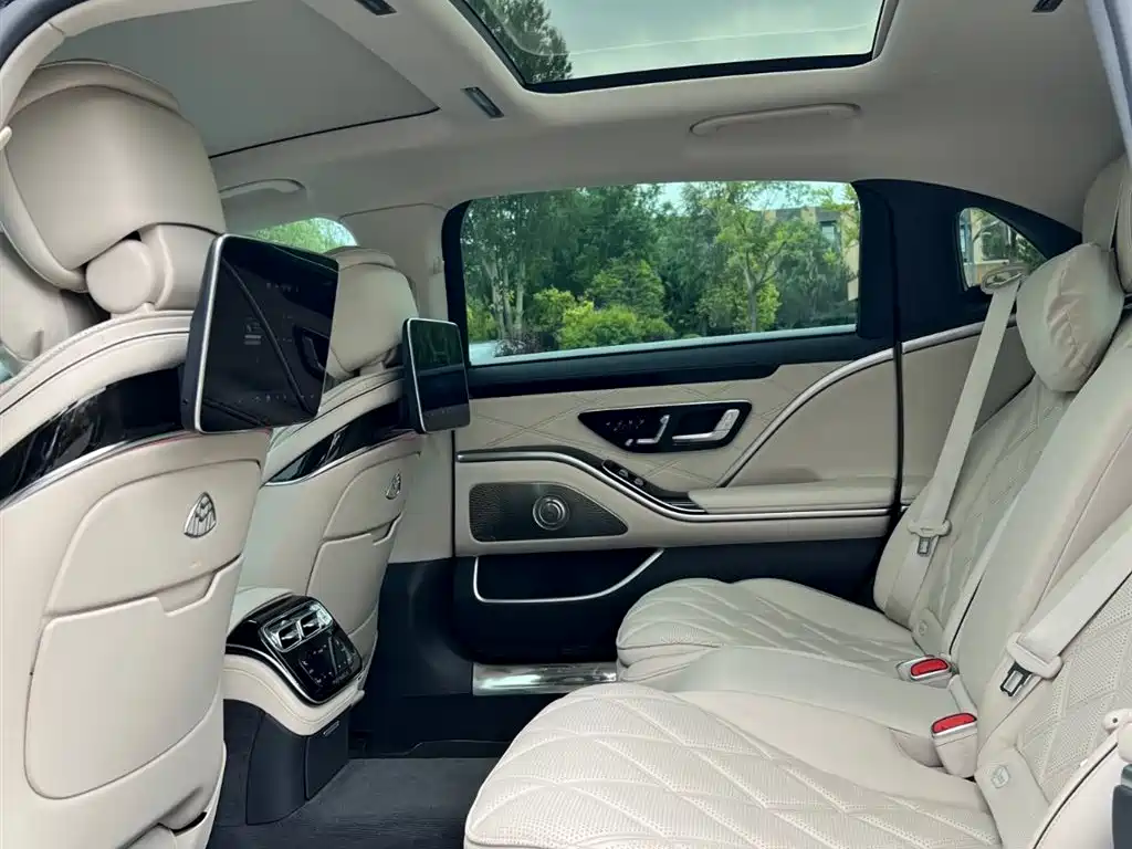 Mercedes-Benz S-Class 2023 — фото 6