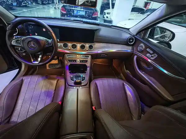Mercedes-Benz E-Class 2018