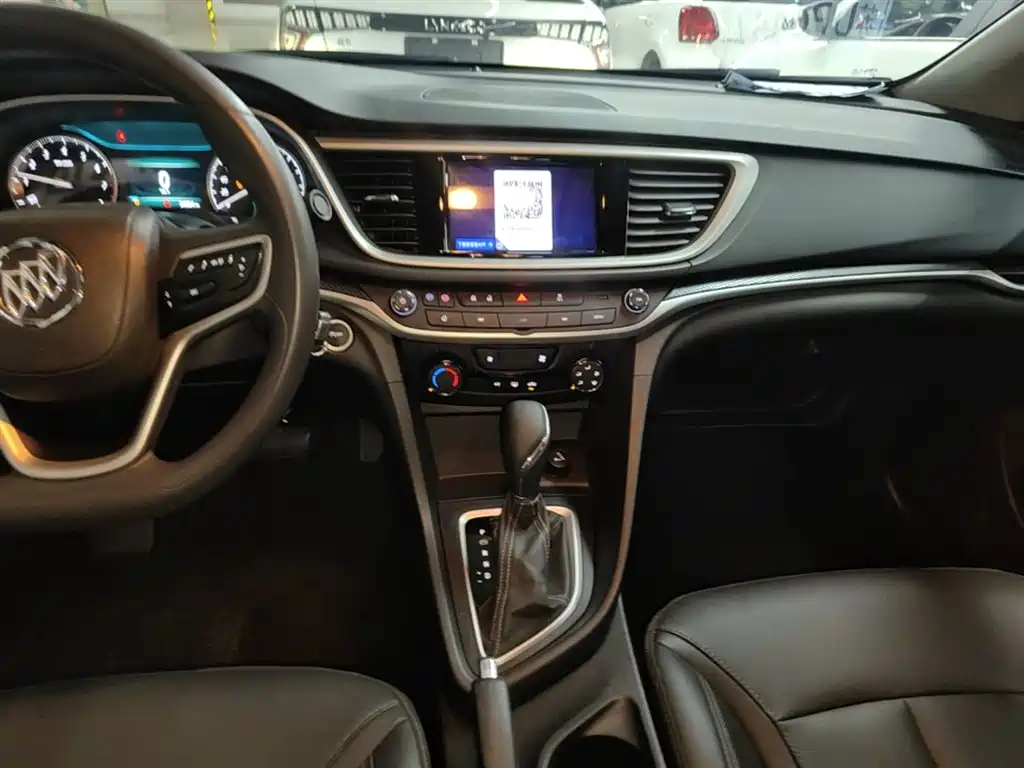 Buick Excelle 2021 — фото 13