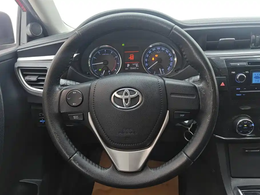 Toyota Corolla 2016 — фото 15