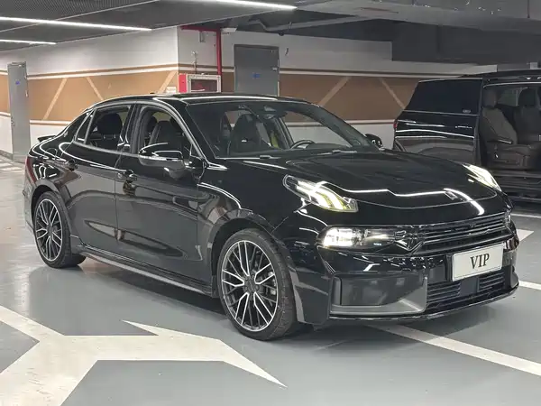 Lynk & Co 03 2021