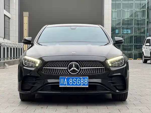Mercedes-Benz E-Class 2022