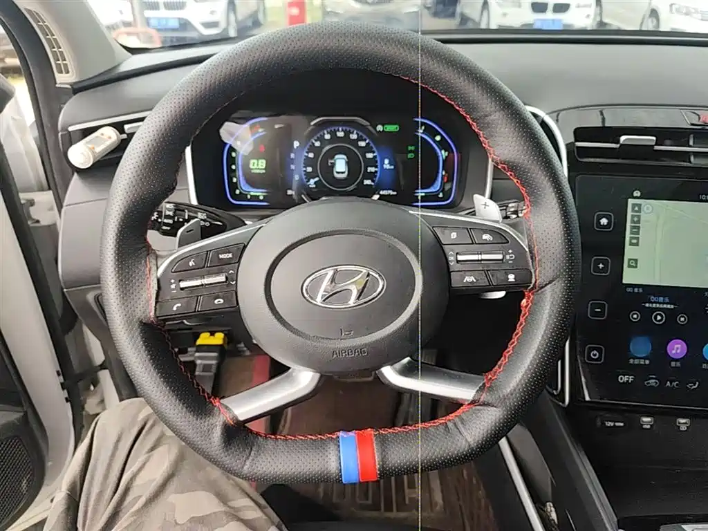 Hyundai Tucson 2023 — фото 11