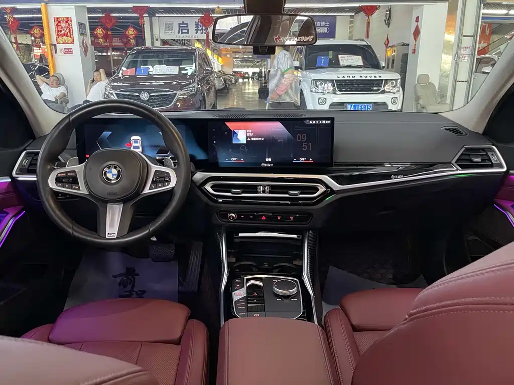 BMW 3 Series 2023 — фото 16