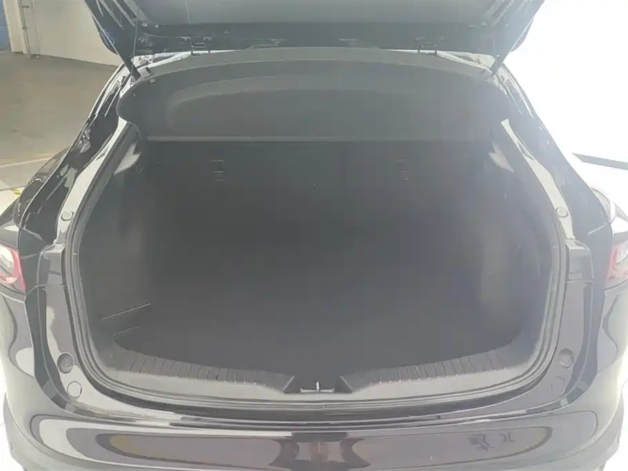 Mazda CX-4 2021