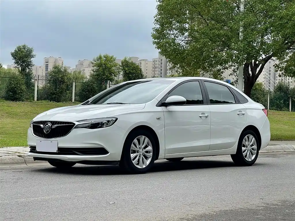 Buick Excelle 2022 — фото 2
