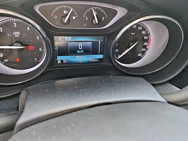 Buick Envision Plus 2020