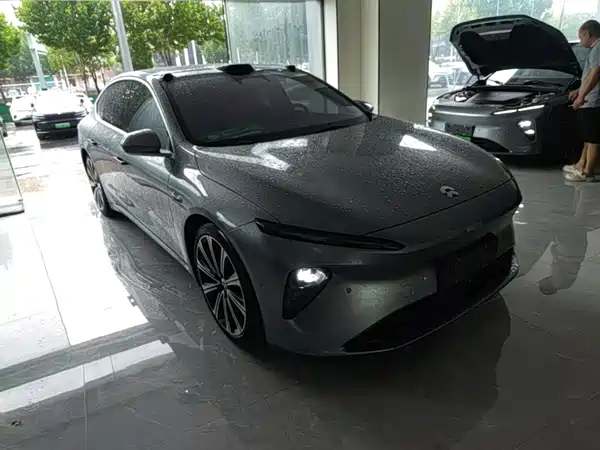 NIO ET7 2024