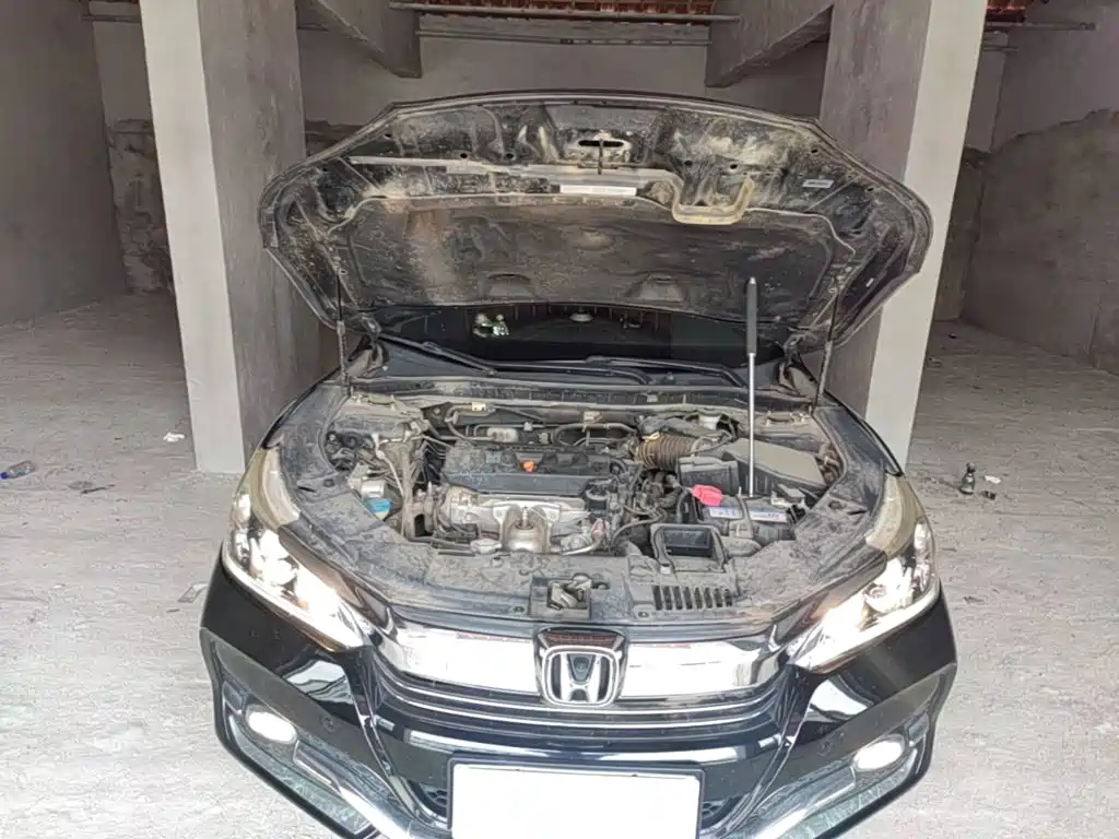 Honda Accord 2016 — фото 20