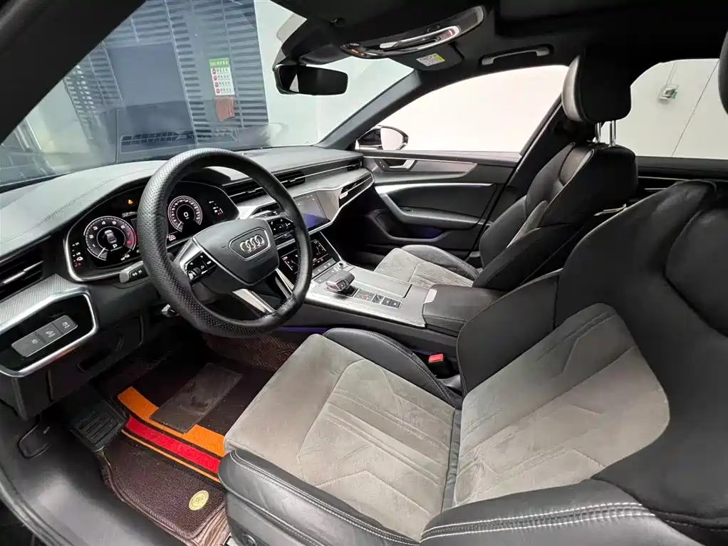 Audi A6L New Energy 2020 — фото 3