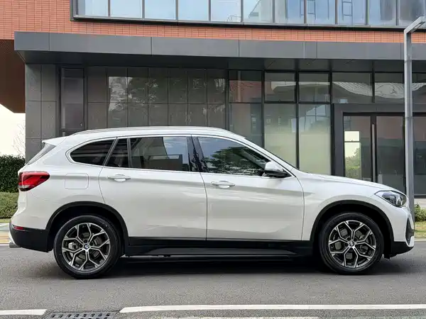 BMW X1 2022