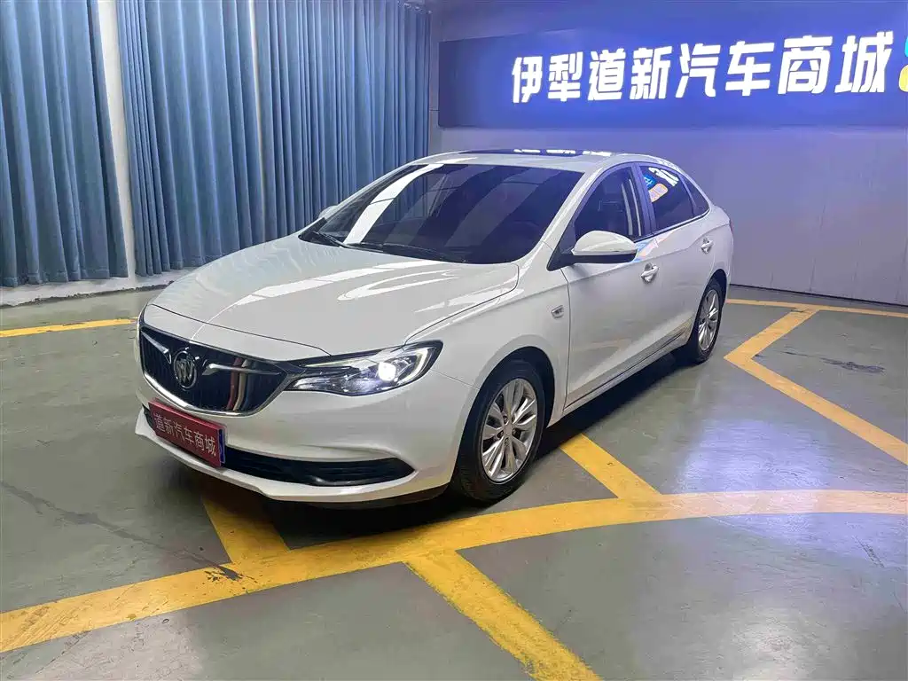 Buick Excelle GT 2021 — фото 1