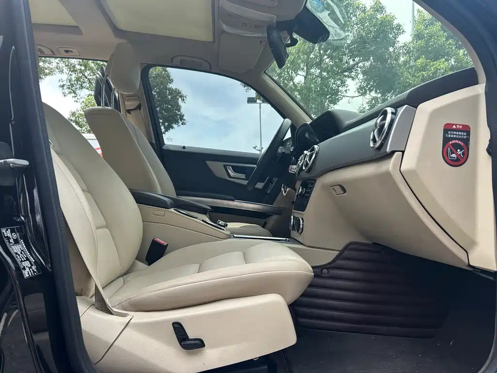 Mercedes-Benz GLK-Class 2014 — фото 17