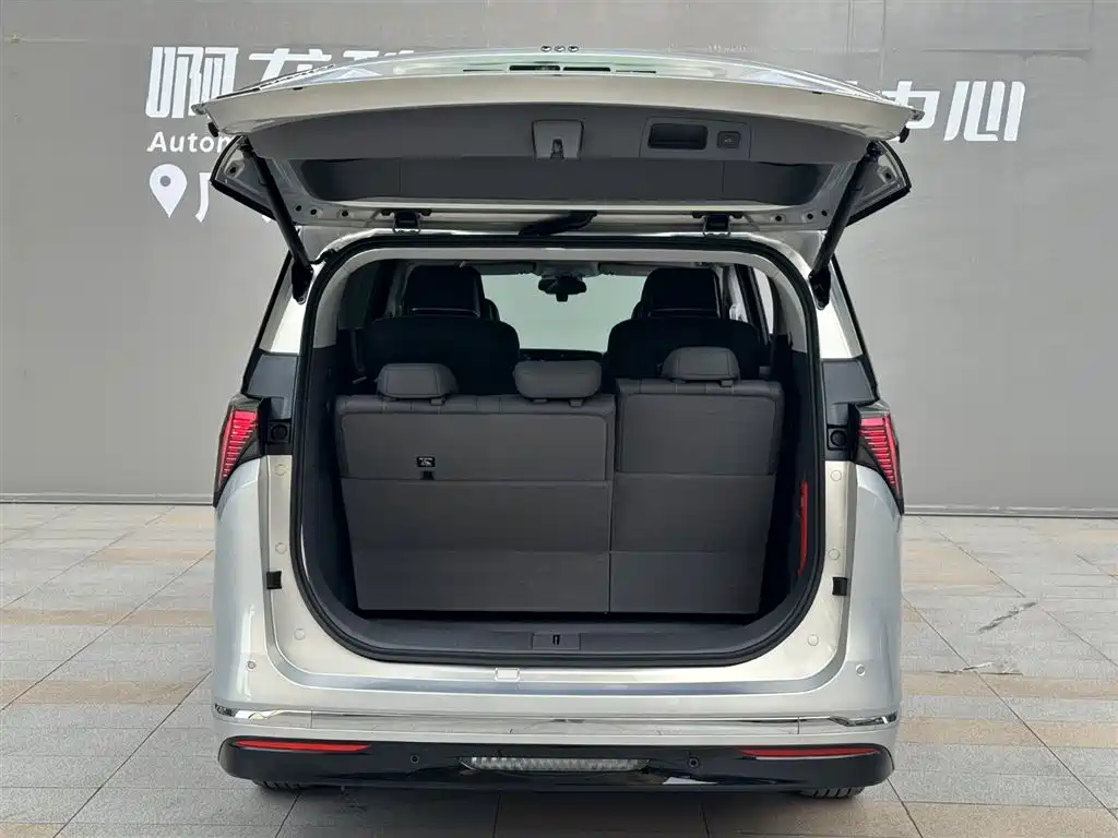 Buick GL8 Hybrid 2025 — фото 14