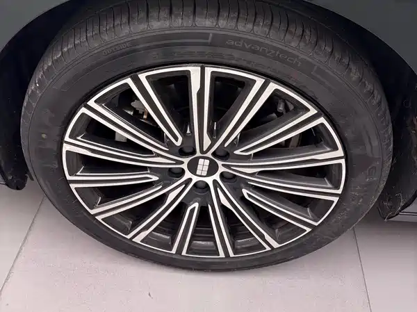 Geely Galaxy Starshine 8 2025