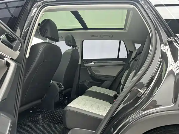 Volkswagen Tayron 2023