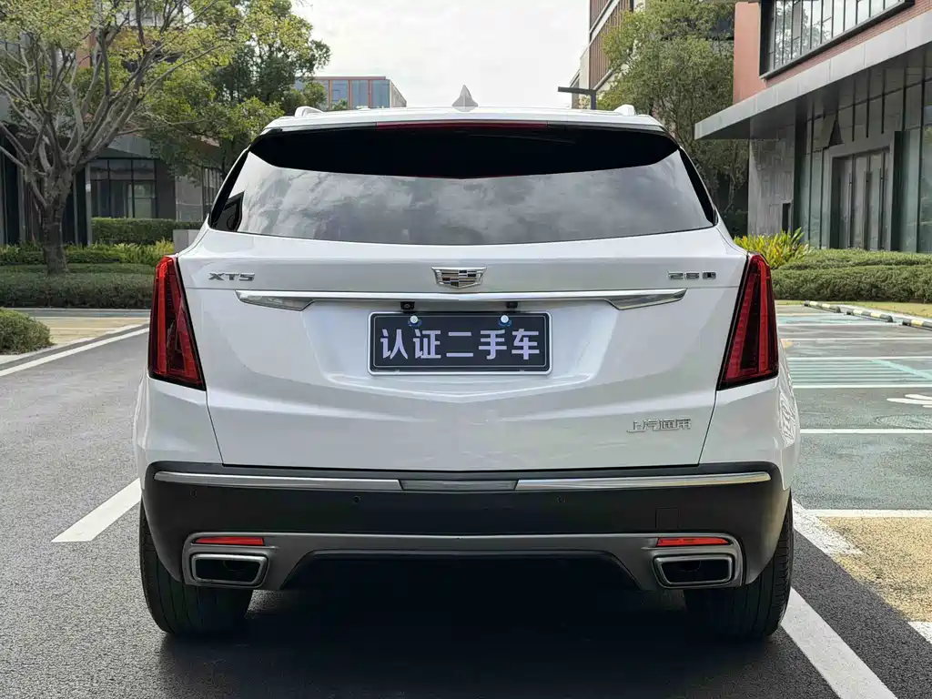 Cadillac XT5 2020 — фото 17