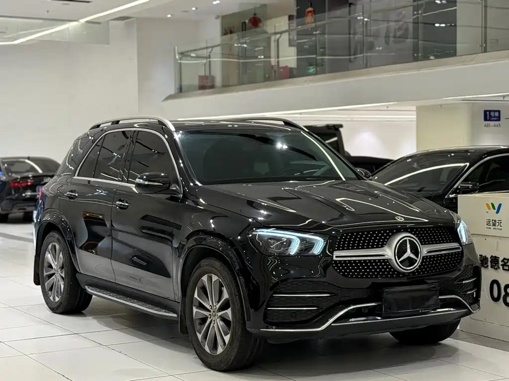 Mercedes-Benz GLE 2023 — фото 2