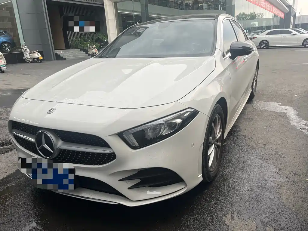 Mercedes-Benz A-Class 2021 — фото 1