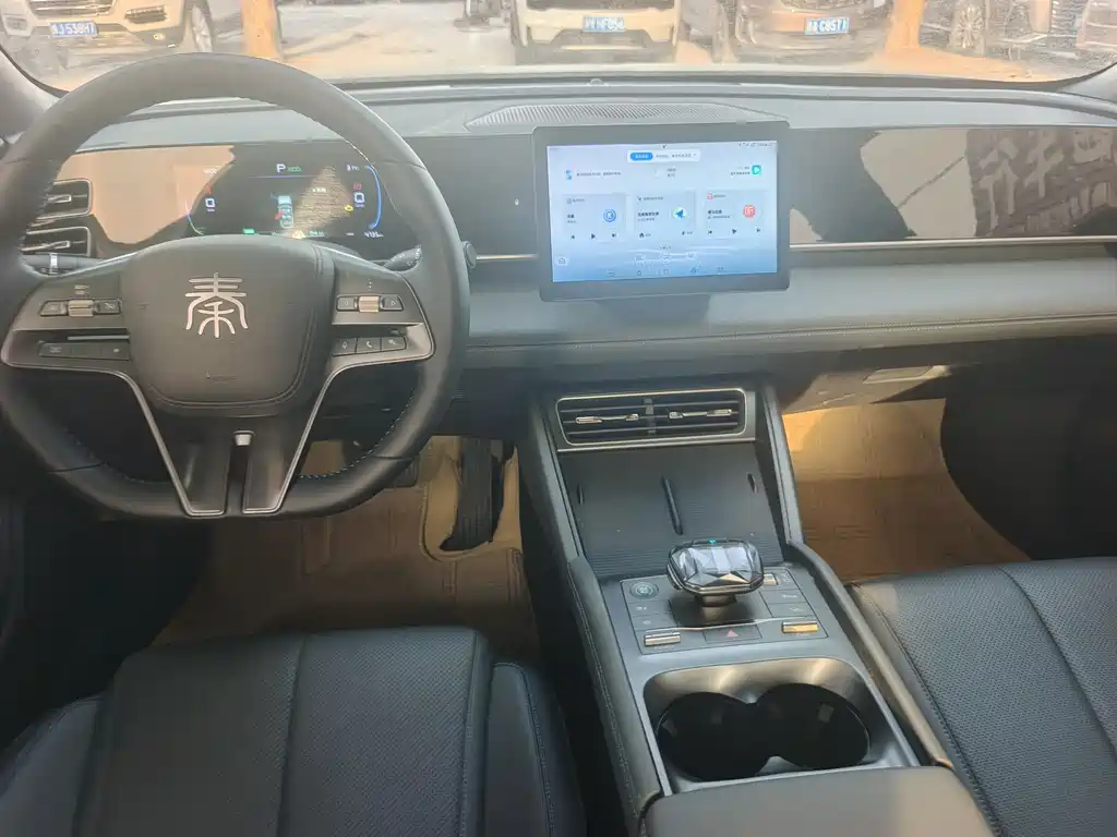 BYD Qin L 2025 — фото 10