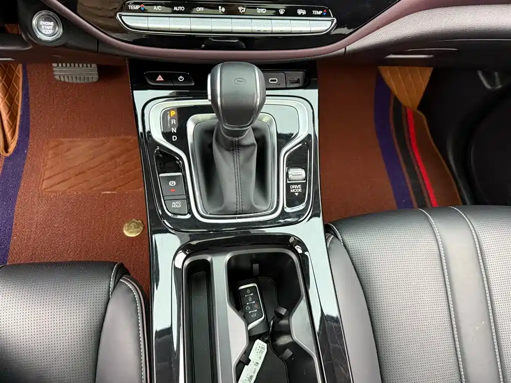GAC Motor Trumpchi M6 2023 — фото 10