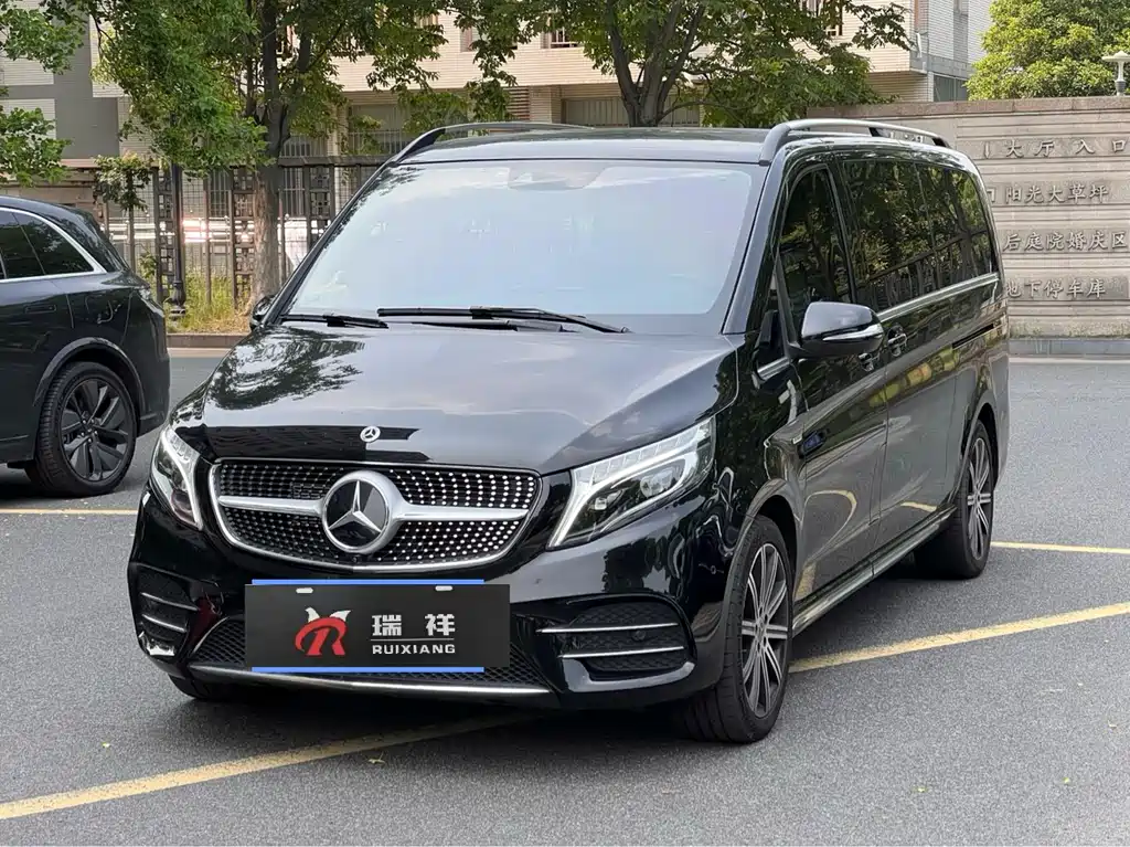 Mercedes-Benz V-Class 2022