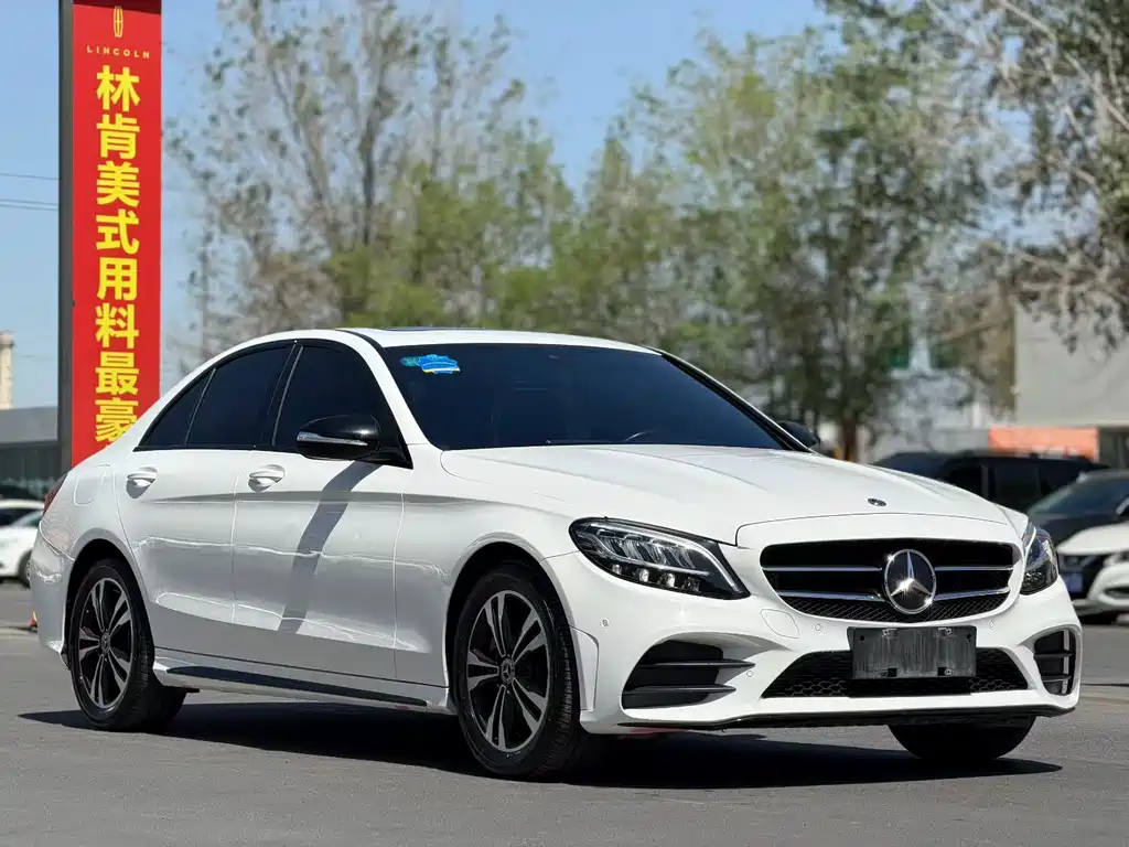 Mercedes-Benz C-Class 2019