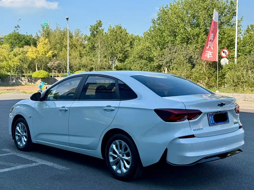 Chevrolet Monza 2024 — фото 6