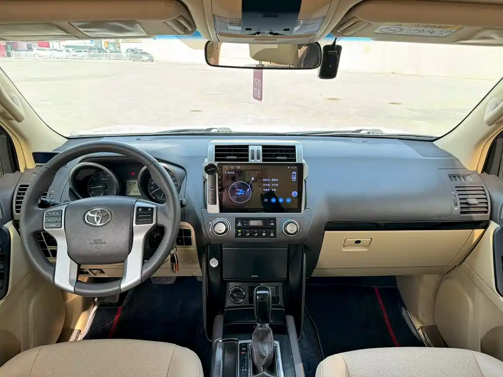 Toyota Prado 2018 — фото 8