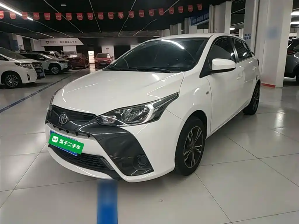 Toyota Yaris L 2018 — фото 1