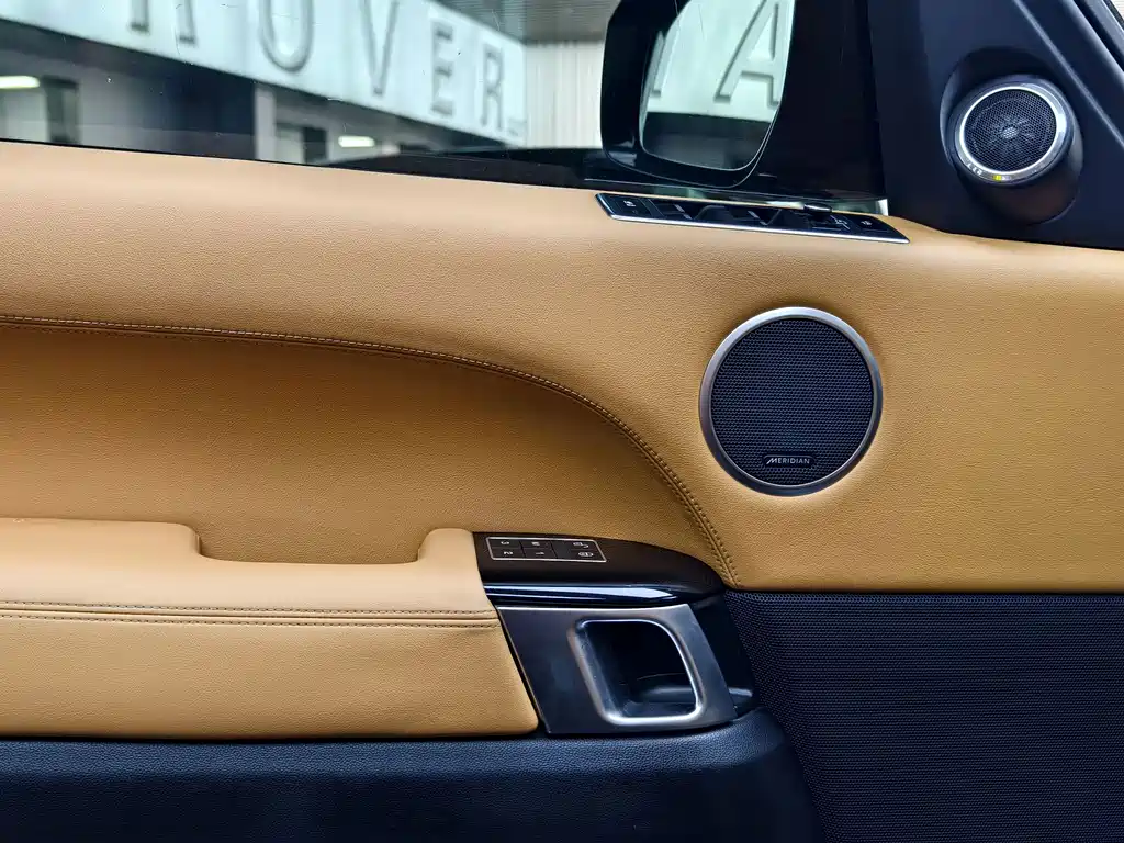 Land Rover Range Rover 2015 — фото 8