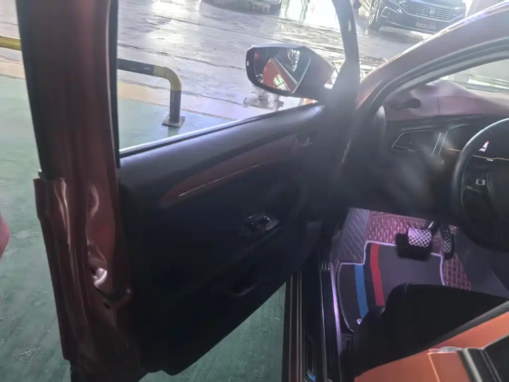 Volkswagen T-Roc 2020