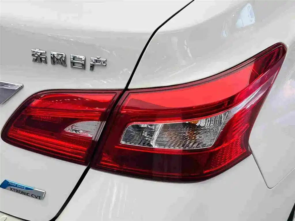 Nissan Sylphy 2019 — фото 12
