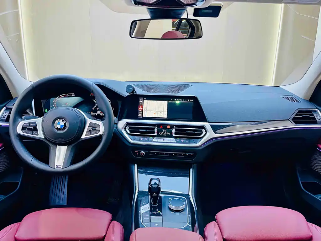 BMW 3 Series 2021 — фото 10