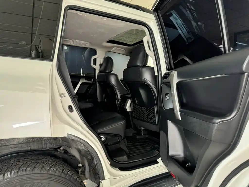 Toyota Prado 2020